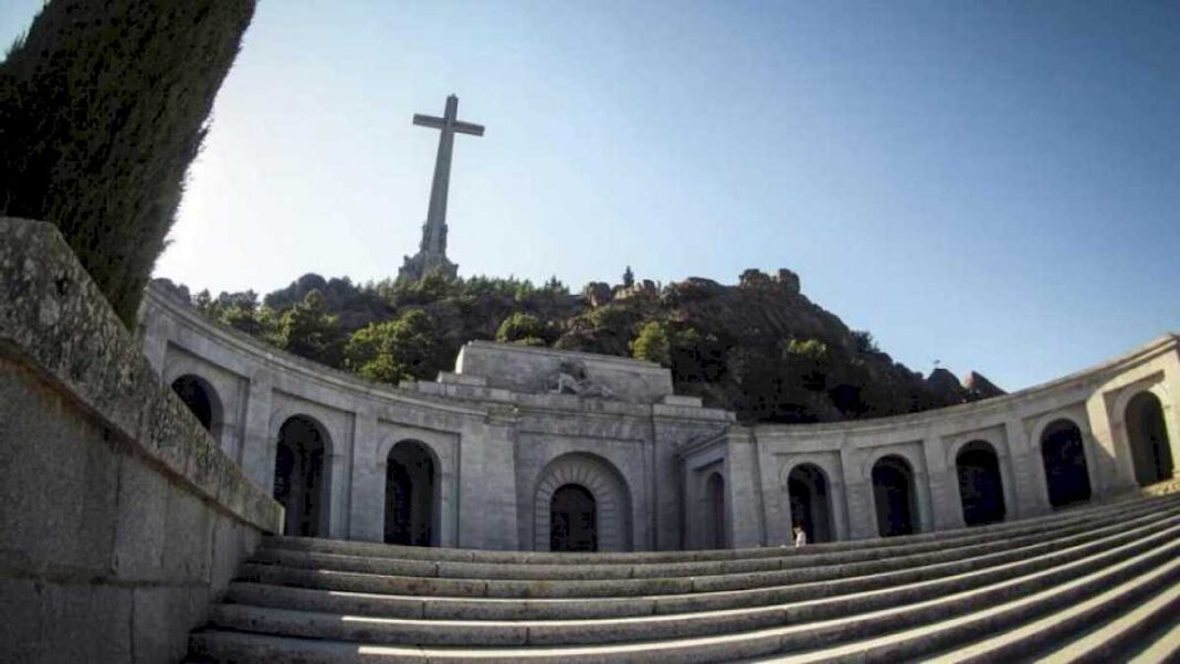 un-juzgado-ordena-paralizar-las-exhumaciones-en-el-valle-de-cuelgamuros-de-forma-cautelar