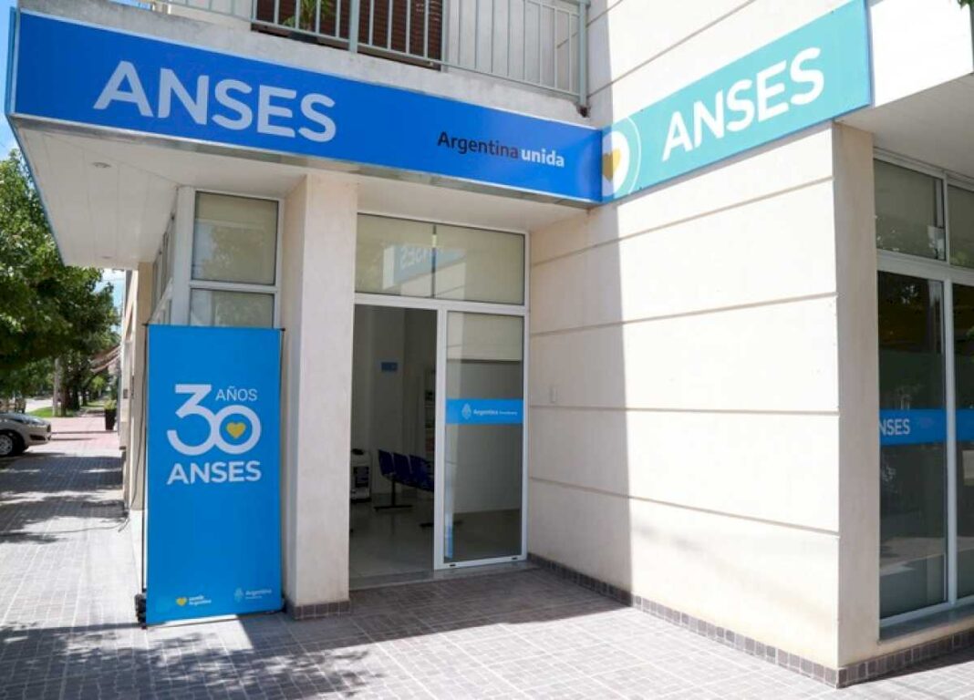 anses-cuando-cobro:-el-calendario-de-pagos-completo-de-enero-de-2024