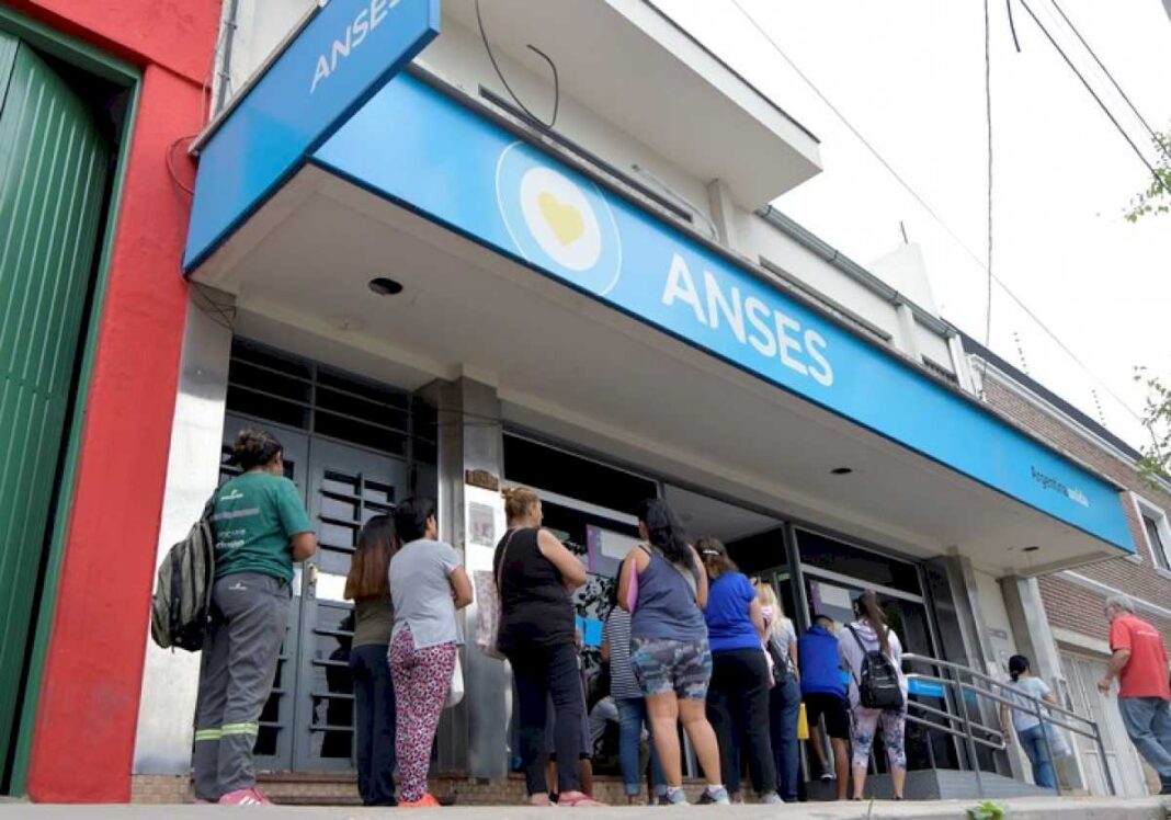 anses-cuando-cobro:-el-calendario-de-pagos-completo-de-marzo-de-2024