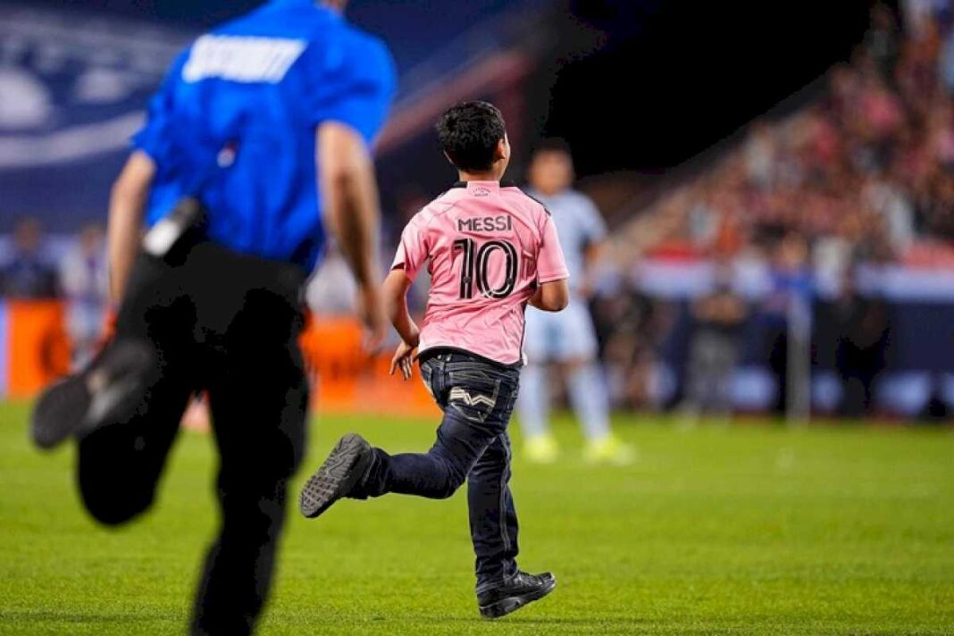 un-golazo-de-messi-y-el-olfato-de-suarez-le-devolvieron-la-sonrisa-al-inter-miami-en-kansas-para-trepar-en-la-mls