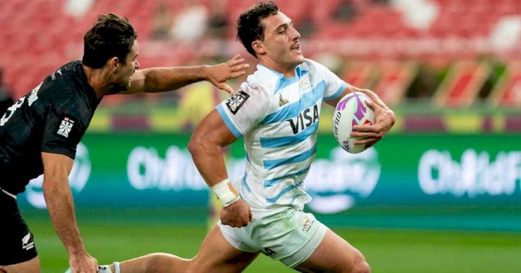 los-pumas-7s-se-sacaron-la-mufa-ante-los-all-blacks-con-una-goleada-colosal-y-a-puro-lujo-en-el-seven-de-singapur