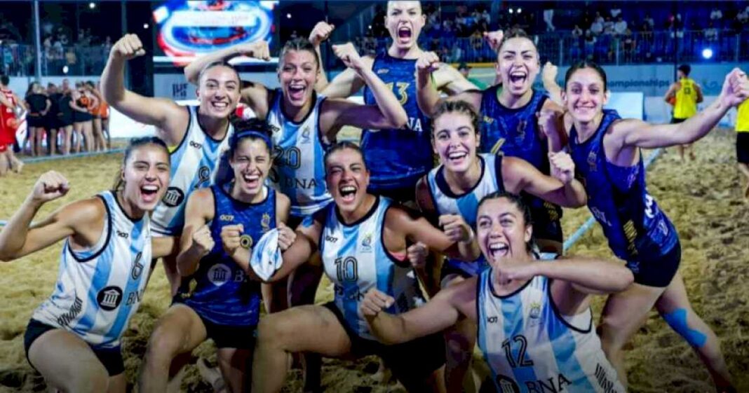 campeonas-igual:-las-kamikazes-del-beach-handball-cayeron-con-alemania-y-quedaron-a-nada-de-hacer-historia-en-el-mundial-de-china