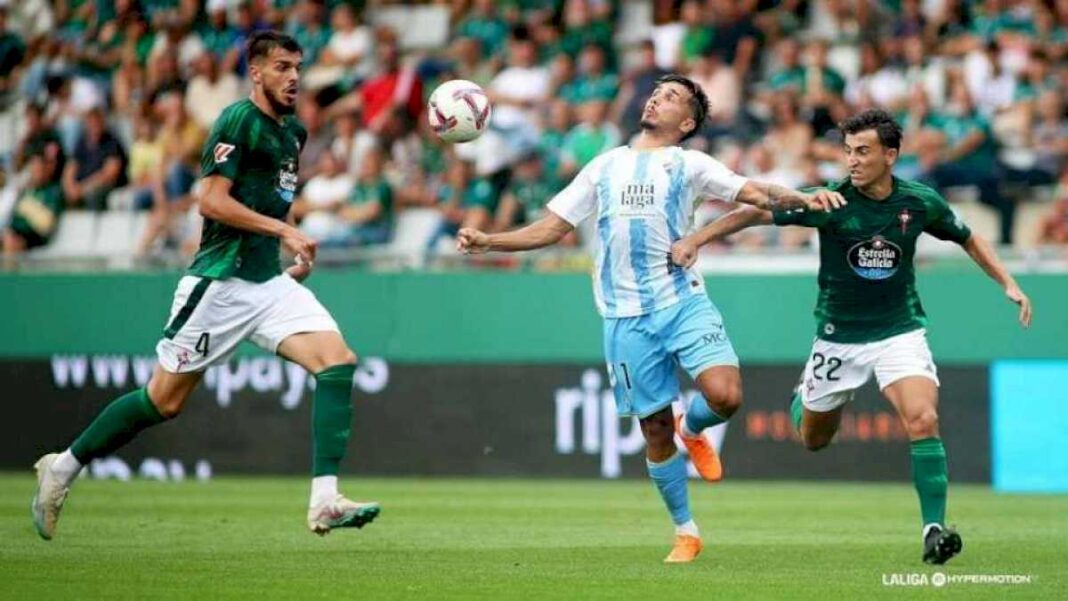 resumen,-goles-y-highlights-del-racing-de-ferrol-2-2-malaga-de-la-jornada-1-de-laliga-hypermotion