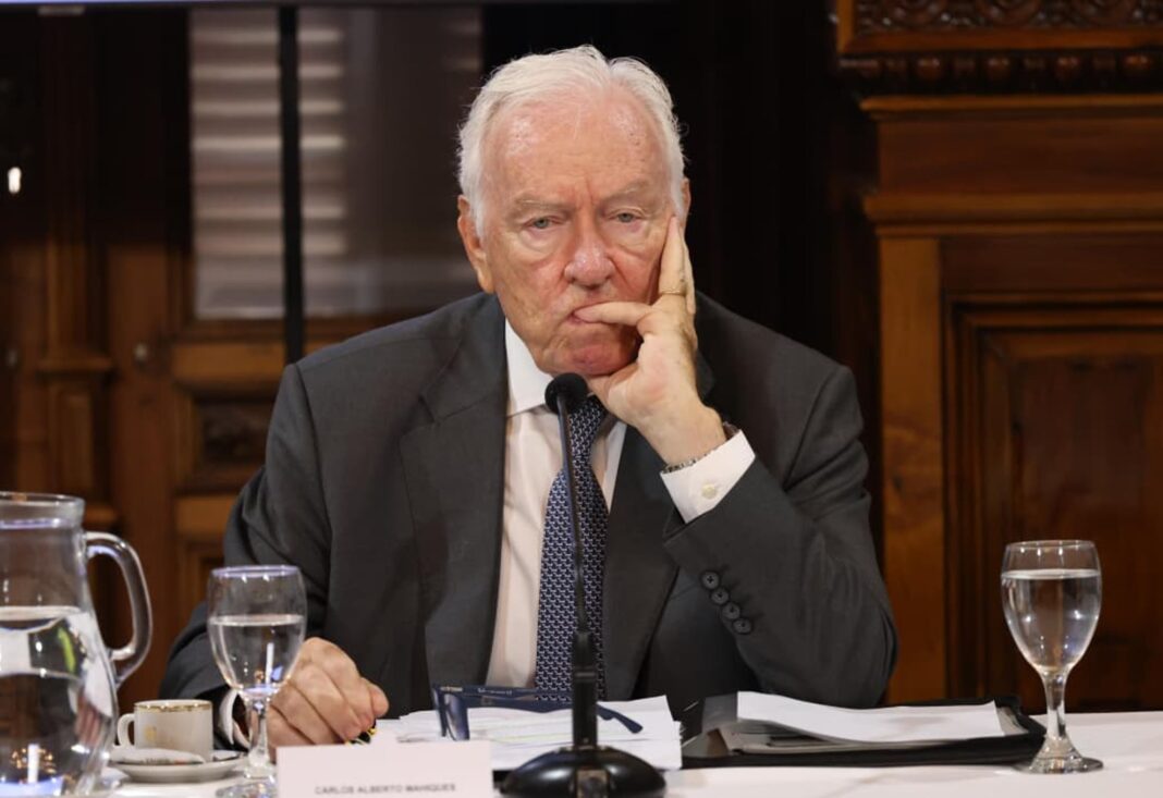 Carlos Mahiques durante su exposición ante una comisión del Senado de la Nación.