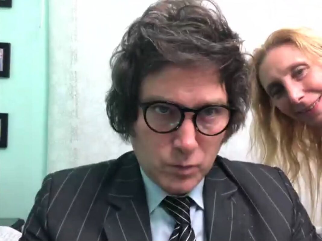 Javier Milei en conferencia de prensa