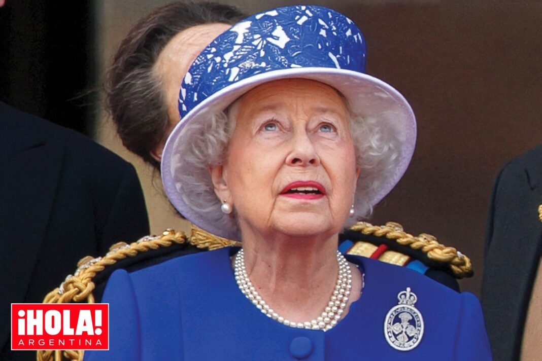 Retrato oficial de la reina Isabel II y el príncipe Felipe.