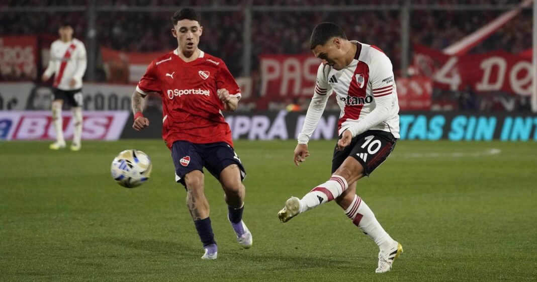 Tabla de posiciones del Torneo Apertura 2025 con equipos clasificados