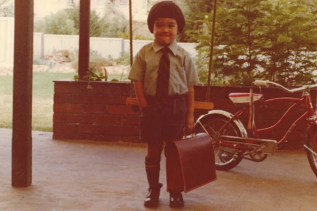 Retrato de Terence Tao, matemático conocido como 'el Mozart de las matemáticas'.