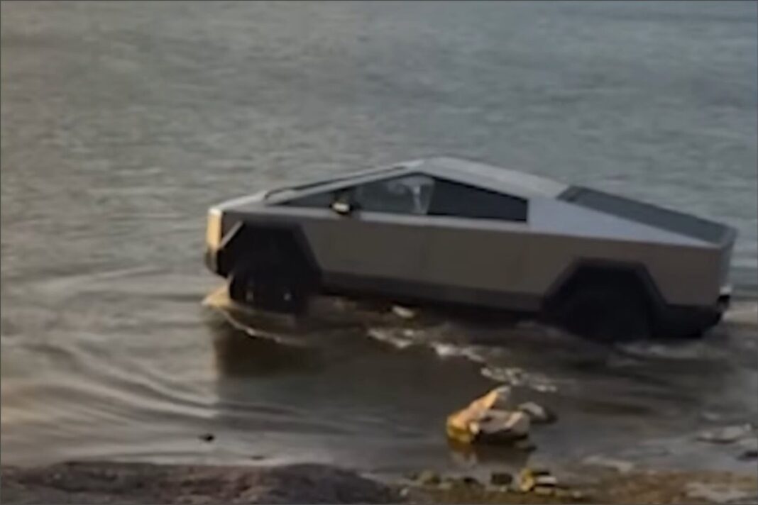 Tesla Cybertruck sumergido en el Lago Grapevine durante operativo de rescate