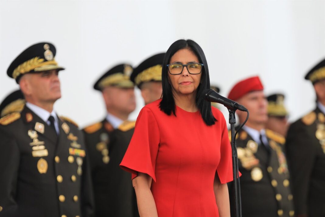 Delcy Rodríguez durante declaración sobre excarcelaciones en Venezuela