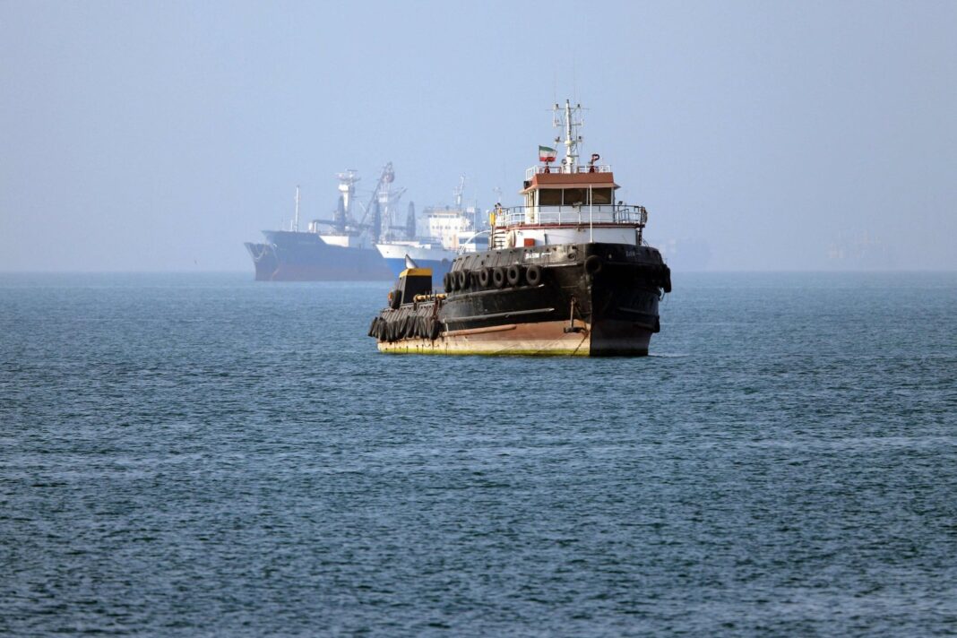 Buque petrolero en el golfo de Omán
