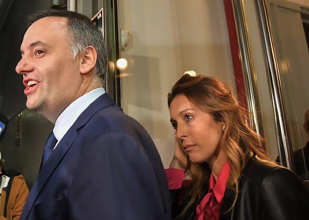 Manuel Adorni, jefe de Gabinete, durante una conferencia de prensa