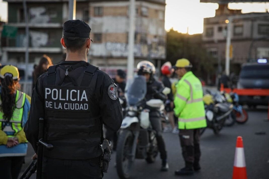 Detención de policía condenado por abuso sexual en comisaría de Palermo