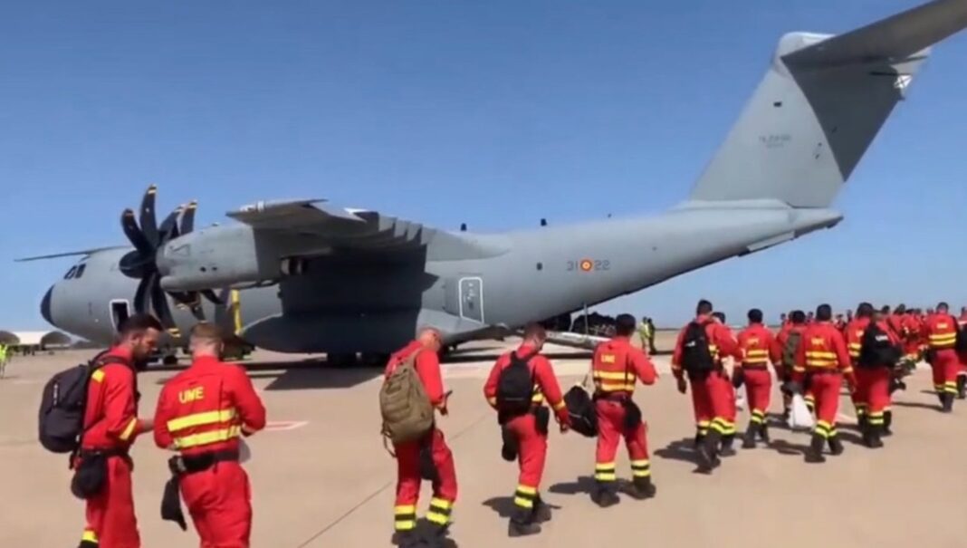 Avión A330 del Ejército del Aire español despegando desde la base de Torrejón con ayuda humanitaria hacia Venezuela