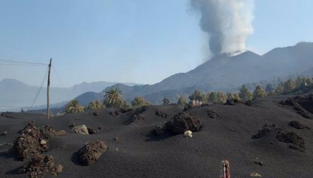 Tubos de lava en La Palma tras erupción del volcán Tajogaite