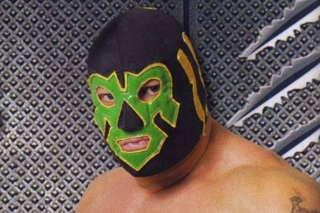 Gorutta Jones en el ring de 100% Lucha