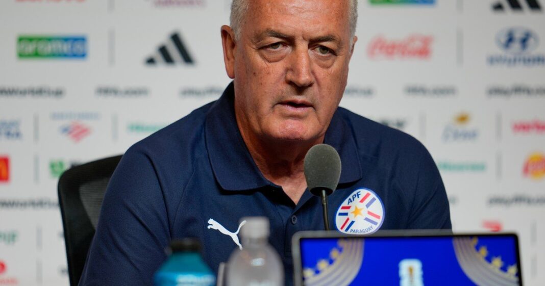 Gustavo Alfaro en conferencia de prensa tras el empate de Paraguay ante Australia en el Mundial 2026