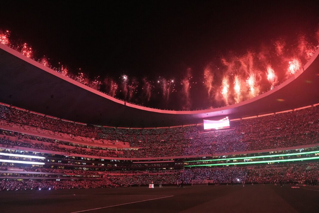 Estadio Azteca durante la ceremonia inaugural del Mundial 2026