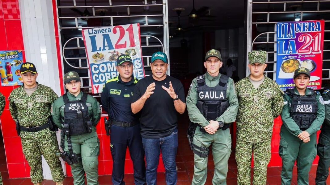 Alcalde de Sincelejo Yahir Acuña en evento oficial