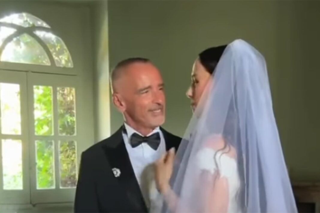 Aurora Ramazzotti con vestido de novia en su boda con Goffredo Cerza en Sicilia