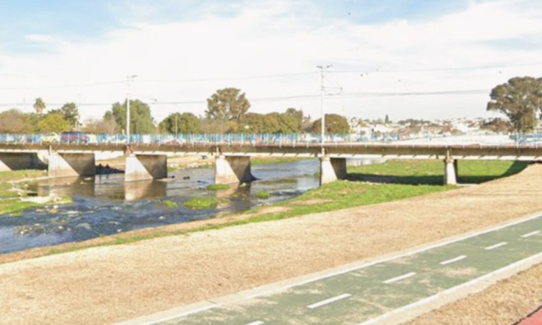 Cauce del río Suquía en la zona del hallazgo, Córdoba