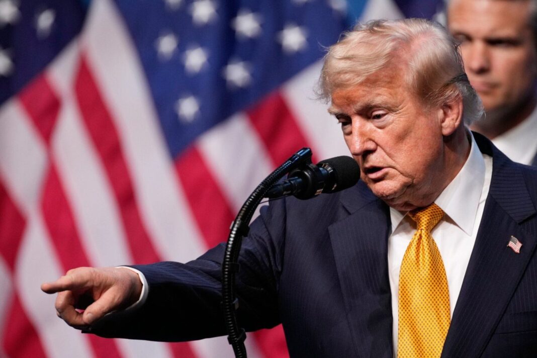 Documentos desclasificados sobre la investigación del FBI a Donald Trump