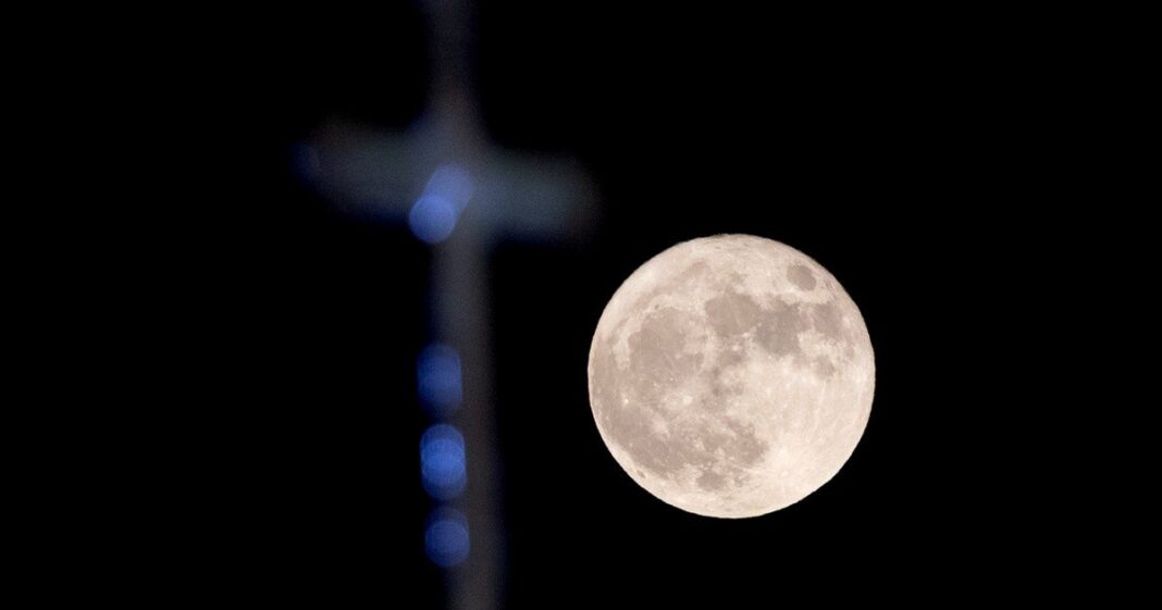 Eclipse lunar parcial visto desde Argentina