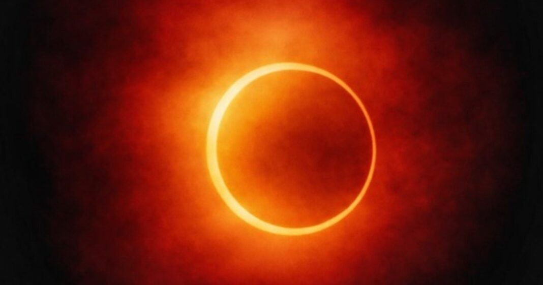 Eclipse solar visto desde el espacio