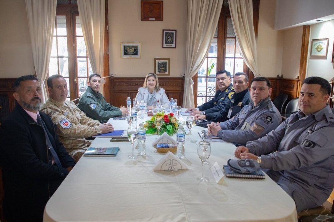 Reunión de seguridad para la visita del papa León XIV