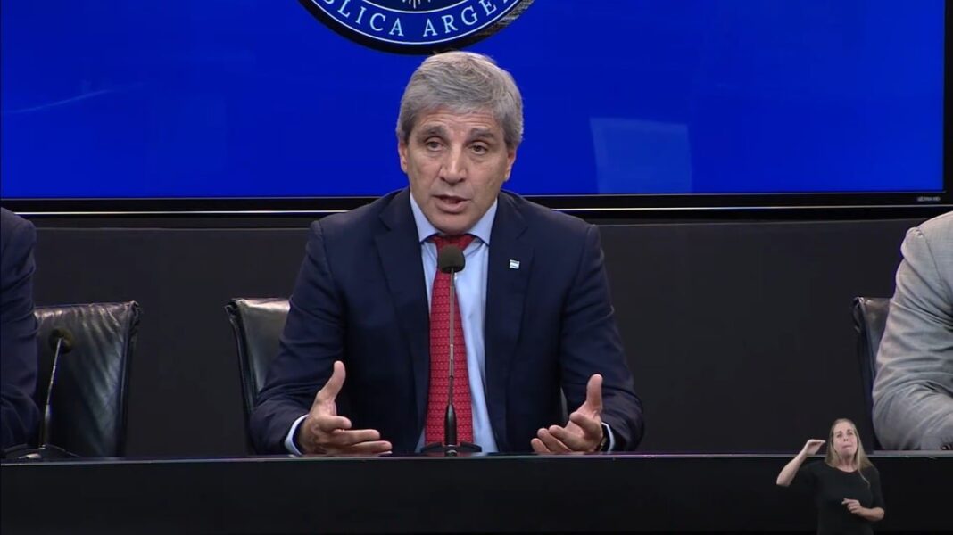 Boletín Oficial con el DNU 736/2026 sobre préstamos en dólares