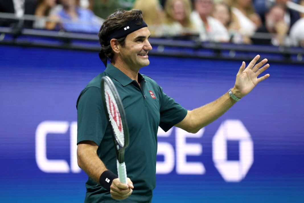 Roger Federer en el Arthur Ashe Stadium durante exhibición en el US Open