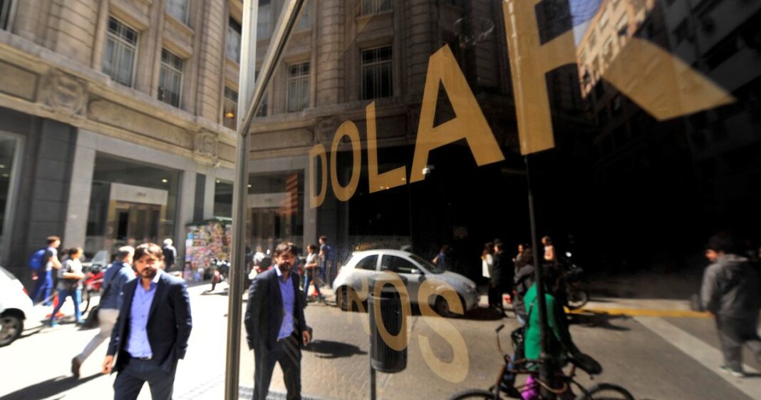 Cotización del dólar blue y otros tipos de cambio en Argentina
