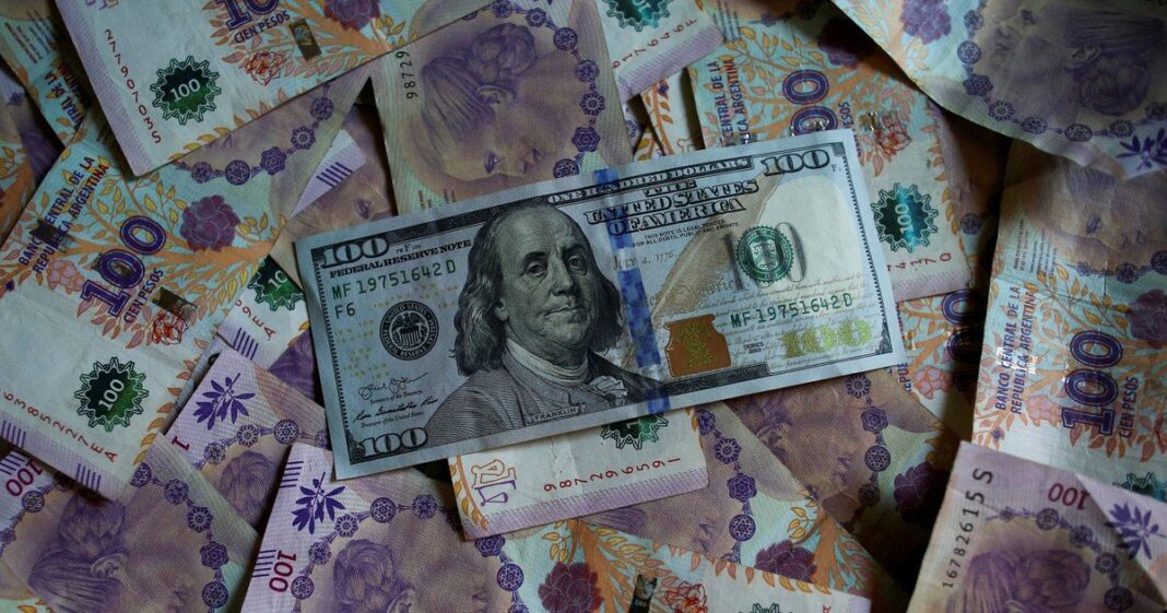 Cotización del dólar blue y oficial en Argentina el lunes 21 de septiembre de 2026