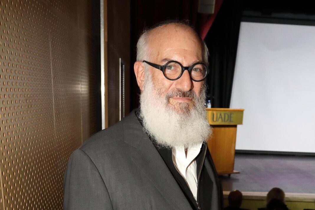 Eduardo Elsztain en un evento empresarial