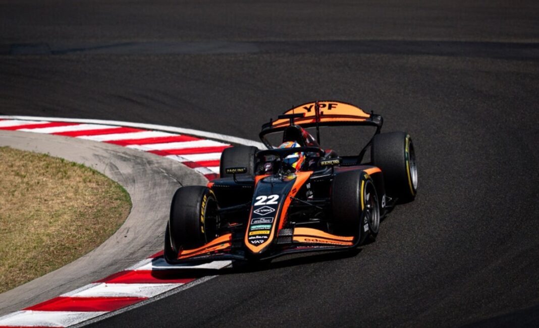 Nicolás Varrone durante la carrera de Fórmula 2 en Monza