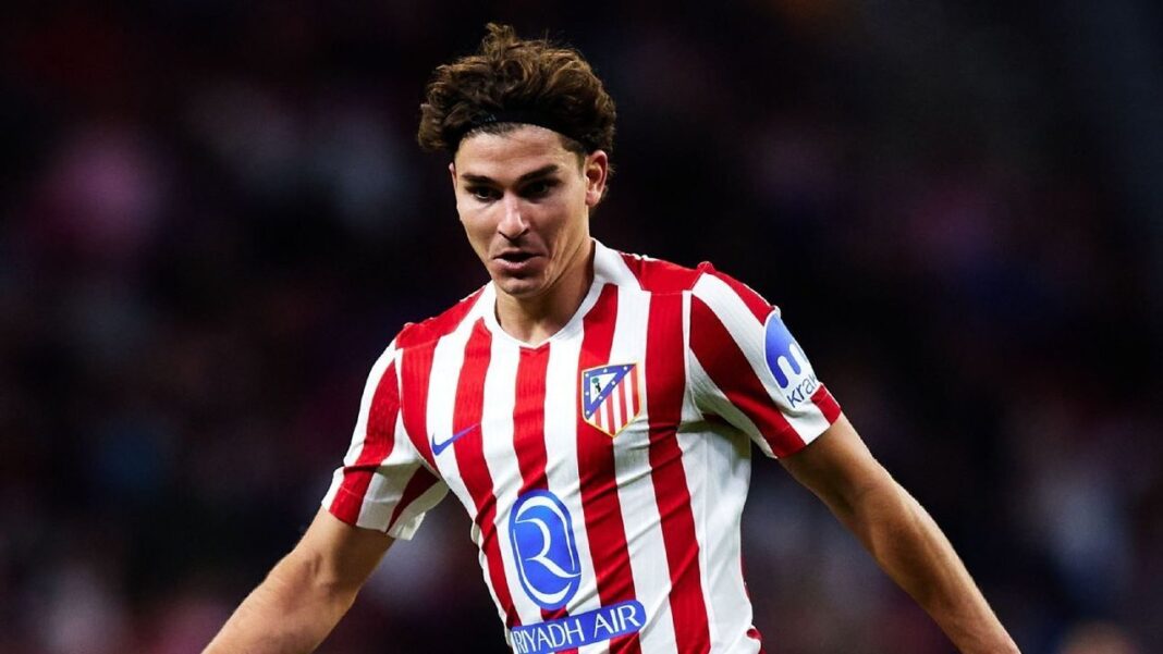 Julián Álvarez durante un entrenamiento con el Atlético Madrid