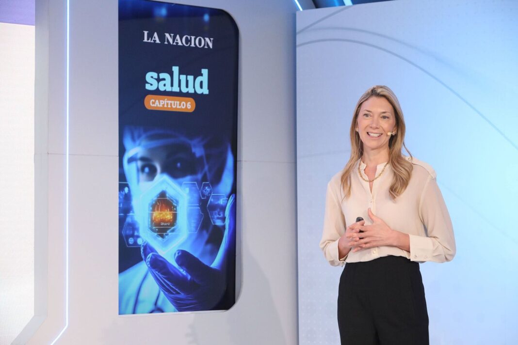 María Cecilia Ponce, licenciada en nutrición especializada en nutrigenética, durante su exposición en el Summit de Salud.