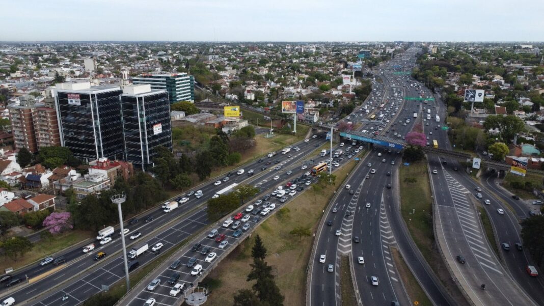 Peaje de Autopistas del Sol en la Panamericana