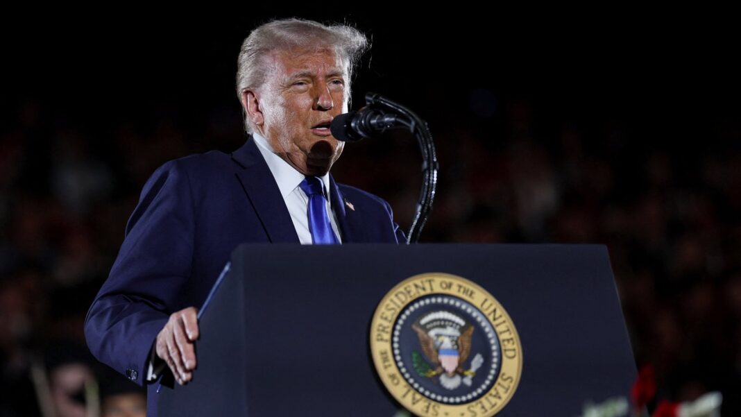 Donald Trump durante un anuncio en video publicado en sus redes sociales